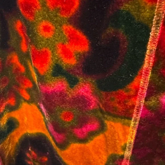 Coldwater Creek Women's Velvet Bomber Jacket - Red and Green - Picture 9 of 10